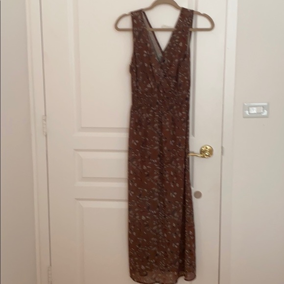 Dress - Picture 1 of 4